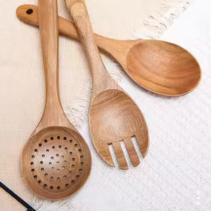 Juego de Cucharas de Madera de Acacia Natural al por Mayor de Fábrica, Cucharas Ranuradas para Servir Sopa, Ensalada y Arroz en Fiestas - Product Image 2