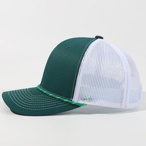 Gorra Trucker Personalizada con Malla Trasera y Diseño Frontal de Espuma, Gorra Ajustable Estilo Urbano con Cierre a Presión, Transpirable, OEM - Product Image 4