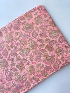 ผ้าพิมพ์ลายดอกไม้ ผ้าพิมพ์บล็อก 100% ผ้าฝ้ายอินเดีย พิมพ์ลายด้วยมือ ย้อมสีธรรมชาติ ผ้าฝ้ายเนื้อนุ่ม ผ้าสำหรับตัดชุดผู้หญิง - Product Image 3