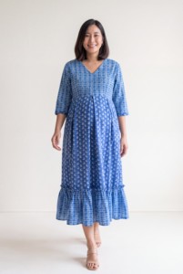Robe de maternité tendance, 100% imprimée à la main, coupe ample, confortable, longue robe maxi pour femmes enceintes - Product Image 1