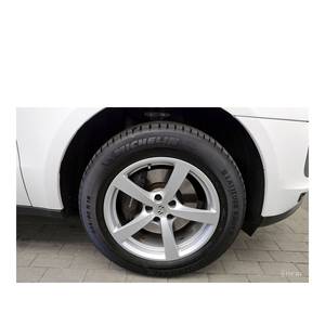 Porsche Macan 2.0 2019 avec 25 532 km, conduite à gauche, sièges en cuir, caméra de recul - Product Image 5