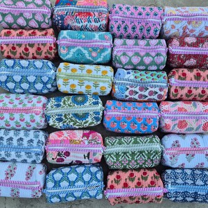 Vintage Cotton Handmade Block Printed for Pouches Women 3pcs Zipper Organizers Medium Capacity Makeup Accessory Cosmetic - Product Image 3