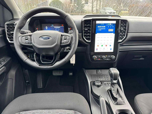 Camioneta Ford Ranger XLT Automática Doble Cabina 2.0L Diésel 4x4 con Volante a la Izquierda, Vehículo Utilitario Nuevo para Exportación - Product Image 5