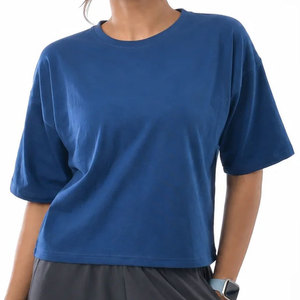 T-shirt femme grande taille en polyester à col ras du cou, couleur unie, personnalisable, anti-humidité, taille élastique, collection automne - Product Image 1