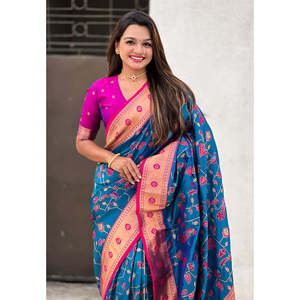 Sari en soie Paithani Jaal bleu tissé Zari - Vêtements indiens et pakistanais Elite Weaves 700g - Product Image 1