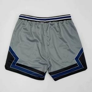 Pantalones Cortos Deportivos de Baloncesto Resistentes, de Alta Calidad, Casuales, 100% Poliéster, Diseño Sólido con Estampado por Transferencia, de Secado Rápido para Hombre - Product Image 2