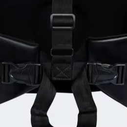 อุปกรณ์ป้องกันอกสำหรับชกมวย วัสดุ PU คุณภาพสูง สำหรับฝึกซ้อมซานด้าและ MMA ระบายอากาศได้ดี - Product Image 4