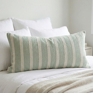 Housse de coussin lombaire longue tissée à la main vert sauge et ivoire, à rayures verticales texturées, pour lit et canapé, décorative - Product Image 1