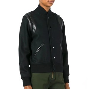 Veste de baseball universitaire personnalisée pour femme, coupe courte, avec patchs en chenille de laine, manches en cuir PU, style Letterman - Product Image 3