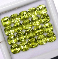 Pierre précieuse péridot naturelle à facettes en forme de coussin provenant d'Arizona pour la fabrication de bijoux