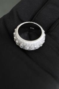 Bague en argent sterling 925 plaqué or avec moissanite sertie clos, faite à la main, bijou de fiançailles traditionnel pour femmes et hommes - Product Image 4