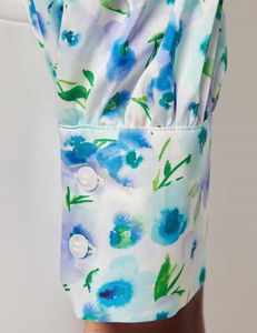 Blusa de Mujer con Cuello de Camisa y Lazo, Estampado Floral Tejido en Azul y Verde, Manga Larga - Product Image 2