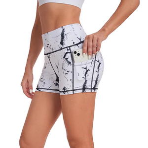 Shorts de sport pour femmes, shorts de course, 100% polyester, taille haute, respirants, élastiques, pour l'entraînement, le yoga - Product Image 1