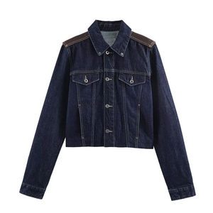 Veste en jean délavé pour femme, écologique, respirante, avec écussons contrastants aux épaules, boutonnée sur le devant, manches longues - Product Image 1