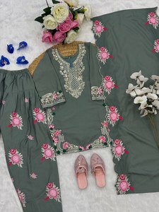 Ensemble Salwar Kameez brodé pour filles, tenue florale pakistanaise indienne avec dupatta, coupe classique, pour fêtes et mariages - Product Image 5