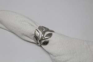 Anillos de Servilleta de Aluminio con Diseño de Hoja de Árbol, Plateados, Estilo Moderno, Venta al por Mayor, Decoración para Mesa de Boda, Forma de Tortuga, 4.5cm de Ancho - Product Image 3