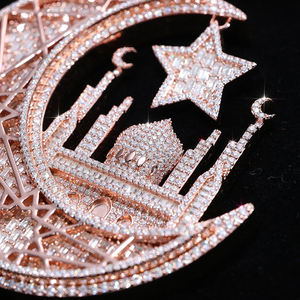 Colgante Islámico de Luna y Estrella con Cristales de Imitación, Chapado en Oro Rosa, 2.5 Pulgadas, Joyería Religiosa Unisex, Regalo - Product Image 1