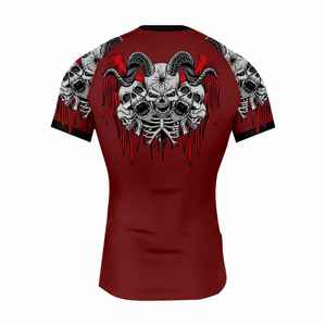 Vêtements de fitness sur mesure pour les entraînements de CrossFit, avec motifs uniques et impression par sublimation, rashguard. - Product Image 2