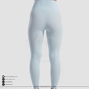 Leggings de yoga pour femmes Mawra, très demandés, extensibles dans 4 directions, de haute qualité, logo personnalisé, écologiques, respirants, pour la gym et la course à pied - Product Image 4