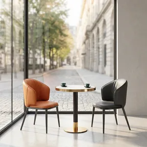 Ensemble de mobilier de bistrot moderne sur mesure en acier inoxydable avec chaises rembourrées confortables pour une salle à manger élégante en extérieur et en intérieur - Product Image 4