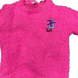 Pull en fourrure douce JJoa pour tout-petits, rose, avec logo brodé, pour les filles, vêtements décontractés, confortables et élégants - Product Image 3