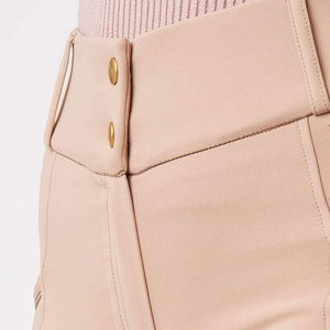 Pantalons d'équitation pour femmes OEM, pantalons de performance avec taille haute et tissu flexible - Product Image 3