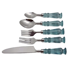 Couverts de cuisine au design moderne en acier inoxydable avec poignée en acrylique faite à la main meilleur design pour la maison, les hôtels et les restaurants - Product Image 1