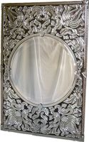 Miroir mural décoratif traditionnel à cadre métallique avec un design à motifs raffinés