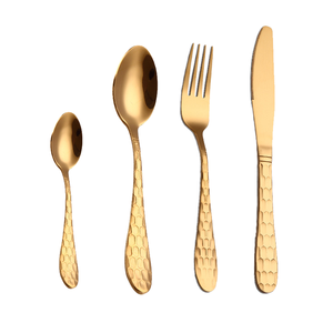 Ensemble d'ustensiles de service de table de qualité supérieure, conçu pour les grandes dîners festifs et les dîners apaisants en cuisine, assurant un usage quotidien confortable - Product Image 5