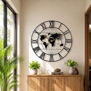 Horloge murale abstraite à cadre ajouré en pétales dorés avec centre hexagonal, disponible à prix de gros. - Product Image 4