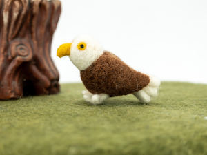 Ornement Aigle en Feutre Fait Main, Oiseau en Laine Feutrée à l'Aiguille, Jouet d'Imitation pour Enfant, Décoration Suspendue, Vente en Gros - Product Image 2