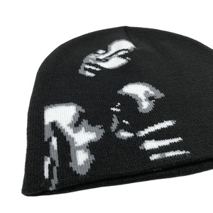 Gorro de invierno con diseño de calavera desplegado Unisex OEM, gorro personalizado sin pliegues, diseño completo de Jacquard, cuero negro colorido con puños, nueva impresión personalizada - Product Image 4