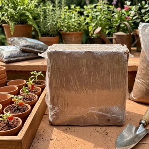 Ladrillos de Turba de Coco Biodegradables y Ecológicos de 5 kg, Baja Humedad (<20%), Sustrato Orgánico para Plantas de Interior - Product Image 1