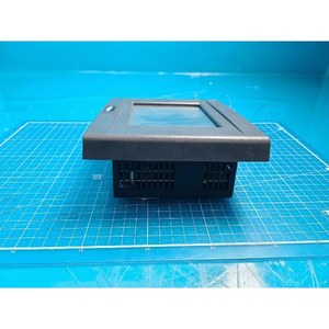 Connecteur pneumatique rapide Parker P1306QT-Q3, utilisé comme pièce détachée pour équipement semi-conducteur Legacy - Product Image 1