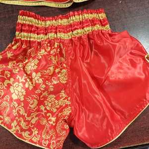 Pantalones Cortos de Muay Thai y Kickboxing Sublimados con Logotipo Personalizado de Primera Calidad, Unisex para Adultos, Spandex/Poliéster, Secado Rápido, Duraderos - Product Image 3