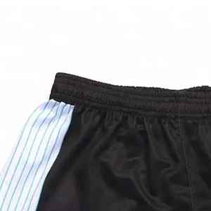 Uniforme de volley-ball professionnel entièrement numérique, en tissu respirant, avec impression personnalisée du nom et du numéro de l'équipe. - Product Image 3