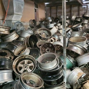 Aluminium Wheel <b>Scrap</b> Sorted Alloy Material For Recycling Facilities Excellent Melting Results With 99% <b>Metal</b> Content - Product Image 3