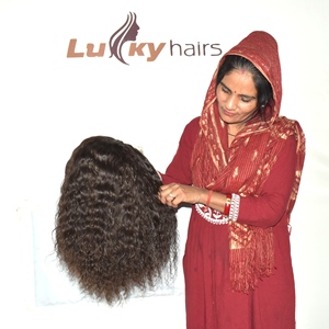 Extensiones de Cabello Humano Rizado Afro Indio de Primera Calidad, Cabello Virgen Remy, Color Negro Natural, Textura Rizada, Suave, Grueso y con Puntas Rellenas, 100g - Product Image 1