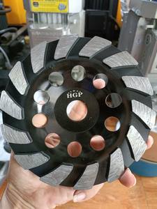 Disco de Diamante Profesional con Unión Metálica, Grano 100, 10mm de Espesor, OEM, Desbarbado Rápido, Pulido en Húmedo/Seco, Rendimiento Estable - Product Image 2