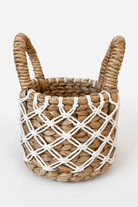 AKASA D15 RENDA Handwoven Water Hyacinth Basket with Macrame Net Decorative Storage Organizer Natural Fiber Rustic Home Decor - Product Image 4