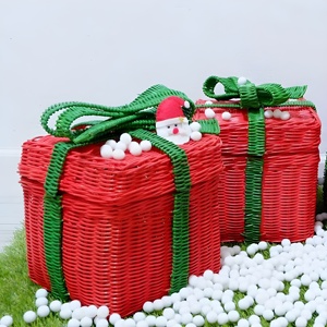 Cesta navideña de mimbre con diseño de Papá Noel, hecha a mano, para regalo, exhibición y almacenamiento. - Product Image 3