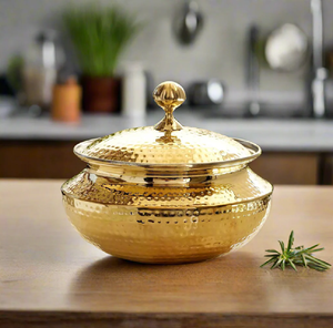 Recipiente artesanal de latón dorado pulido para almacenamiento de alimentos con tapa, disponible a precios de mayorista. - Product Image 4