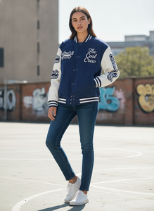 Giacca Varsity Blu da Uomo Jack & Jones con Patch Ricamate e Colletto Rovesciato, Stile Preppy per l'Autunno - Product Image 5