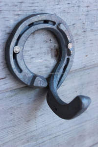 Top Vente Personnalisé Fer Forgé Montage Mural Crochet Couleur Noire avec Forme et Taille Unique pour Manteaux Vêtements au Prix de Gros - Product Image 2