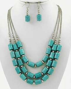 Collier en résine pour femmes, écologique, fait main, perles naturelles multiples, précieuses, meilleur cadeau pour une fête - Product Image 1