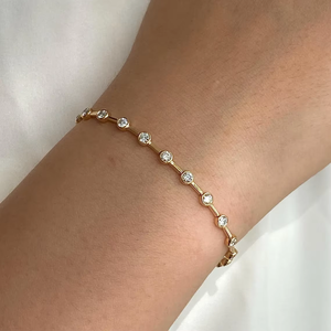 Bracelet empilable en or fin avec chaîne barre et diamants de laboratoire, en or massif 14K serti clos, cadeau de fiançailles - Product Image 1