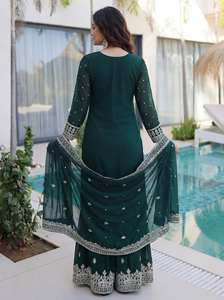 Elegancia cosida en cada detalle. Donde el bordado riquísimo se une al encanto étnico atemporal. Perfecto para noches festivas con ambiente nupcial. - Product Image 4