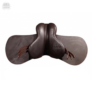 Selle de polo 100% cuir, selle anglaise, ensemble complet avec étriers en fer, sangle de selle, vente en gros d'équipements équestres - Product Image 5