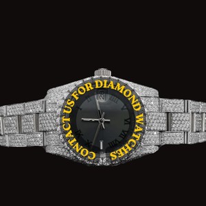 Reloj de Cuarzo con Incrustaciones de Diamantes Moissanite, Números Romanos Negros, Colección Personalizada Impresionante para Hombre y Mujer, Joyería de Moda - Product Image 4