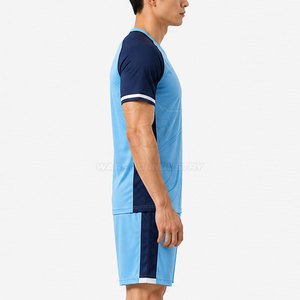 Uniforme de Fútbol para Hombre, Ropa Deportiva Transpirable, Perfecta para Entrenamientos, Juegos en Equipo y Actividades de Fitness - Product Image 6